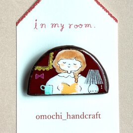 ブローチ in my room　ステンドグラスブローチ