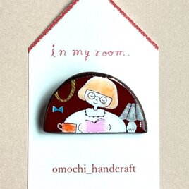 ブローチ in my room　ステンドグラスブローチ