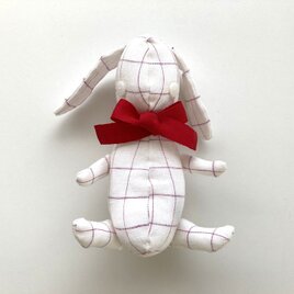 うさぎ（レッドチェック）