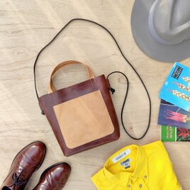 2wayのReルーラルバッグ （ショルダー/トートバッグ/メンズ/レディース/縦型/肩掛け/イタリアンレザー）ブラウン×生成り