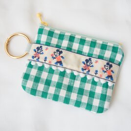 【ギンガム×オパールブルー】レトロ刺繍リボンのティッシュケース付きミニポーチ / ポケットティッシュケース