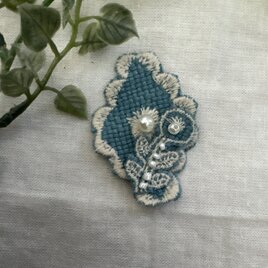 ★ ☆ ＊ ＊★ハンドメイドミナペルホネン⚮̈ シンフォニーダイヤ♡ブローチパール