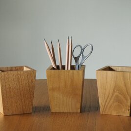 木のペン立て 　国産材　キハダ