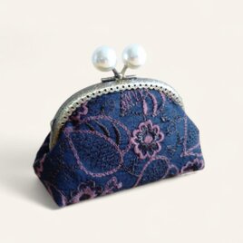 花柄刺繍　がま口ポーチ　12.5cmパール口金　ダークネイビー　654