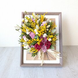 フレームアレンジ・心ウキウキ春のドライフラワーブーケ