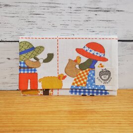 ぴったりが嬉しい！スリム通帳ケース カントリー