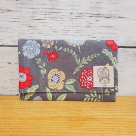 ぴったりが嬉しい！スリム通帳ケース ボタニカルフラワー