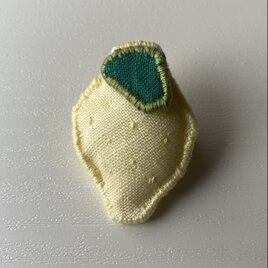 野菜のブローチ（レモン）