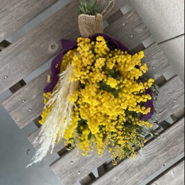 ユーカリとポンポンミモザ4