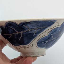 【Temoto】お花のお茶碗｜手描き藍色の器（12.5x5.5cm）