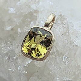 Mari garnet＊K10 top