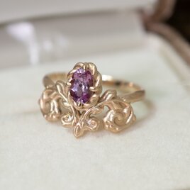 ウンバライトガーネットのバロックリーフリング