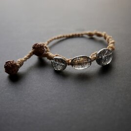 日本の麻&ﾌﾞﾗｯｸﾙﾁﾙのﾌﾞﾚｽﾚｯﾄ