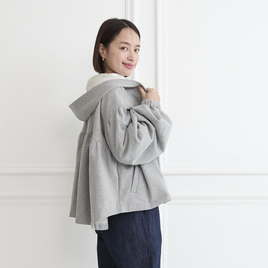 大きめフードの大人のフリル スウェットパーカー　グレー　0776Grey