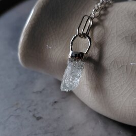 エッチドアクアマリンシルバーネックレス