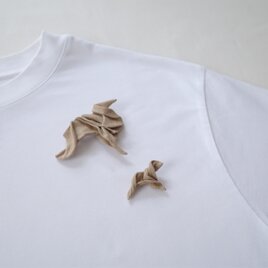 いちごいちえのブローチ（ブラウン・③）