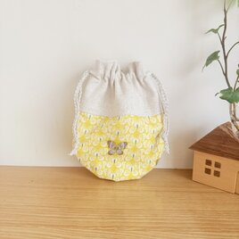 ラウンド型のミニ巾着（ちょうちょ）