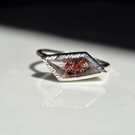 レピドクロサイト　イン　クォーツ　変形ひし形　かっこいい鉱物のリング　シルバーSV925