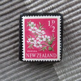 ニュージーランド1960年　花切手ブローチ10848
