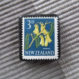 ニュージーランド1960年　花切手ブローチ10851