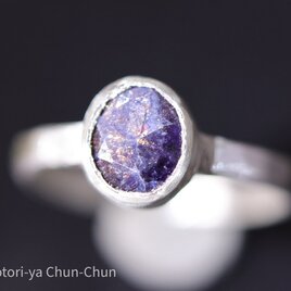 【星空シリーズ】ハビブの特注オーバルカット　アイオライトサンストーン・シルバーリング【星地図】