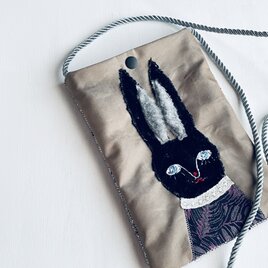 黒うさぎポシェットミニ