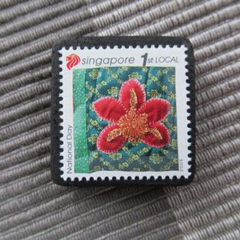 シンガポール2006年　キルト切手ブローチ10861