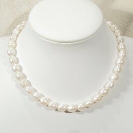 9mm本真珠（淡水パール）とSV925のネックレス（42.5cm、ホワイト、ナチュラルカラー、バロック、6月の誕生石）