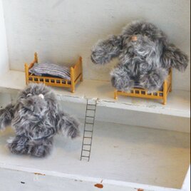 Little gray pocket Yeti - MMM MADE