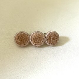 トリオ　ブローチ