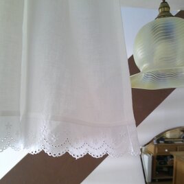 cutwork刺繍×linen 小さなcaféstyle