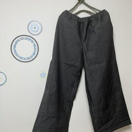 ほどよいワイドパンツ　岡山県産ブラックデニム　