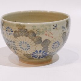 染付菊文様丸椀（伊比井万貴）