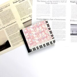 （送料無料）二つ折り財布（かぶせ蓋タイプ）【ブルーローズⅥ）】（名入れ可）