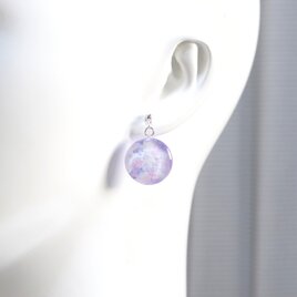 レジンアート　ラウンドピアス〈紫雲②〉