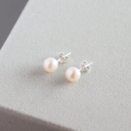 淡水パールの1粒ピアス【Silver925】