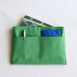 在庫アリ★グリーン　倉敷産帆布使用バッグインバッグ（薄型）
