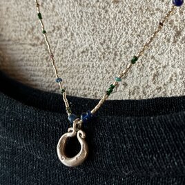 ☆＊happy price＊かれんなネックレス＠カレンシルバーチャーム＋カレンシルバービーズ＋いろいろ古いシードビーズのコピー