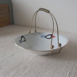 昭和レトロ　モダン取手付きオーバル皿 B　１個