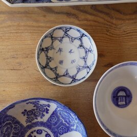 静けさを囲む小皿