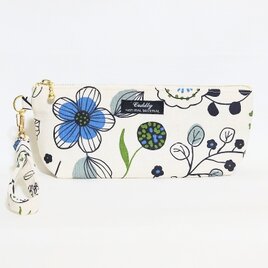 北欧の花 持ち手付きペンケース(生成り)再販！