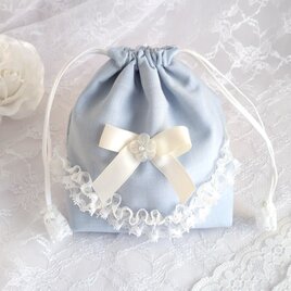 大人可愛いフリルレースとリボンの巾着袋（サックスブルー）
