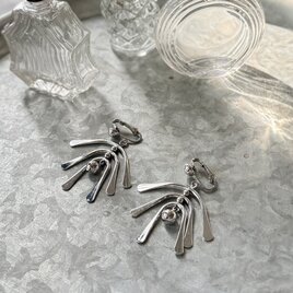 YA239-【 AVON 】エイボン・ヴィンテージイヤリング 1972 "Wind Chime"