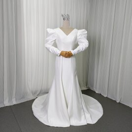 フランス風 ウェディングドレス Vネック ロングスリーブ 優雅なシルエット 大人っぽい 2次会/合コン