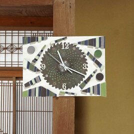 16.9in 43cm オリジナルアート作品をお部屋に　草刈り歯を再利用した時計　古材を再利用した木の壁掛け時計　２２３