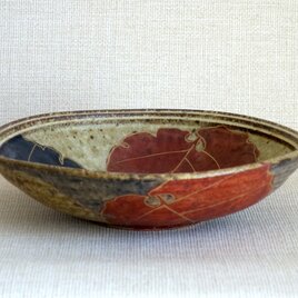 四方皿（金彩 葉紋)