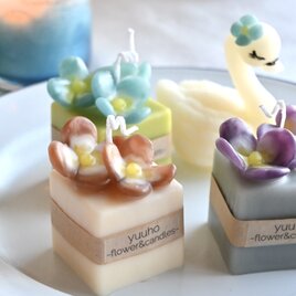 キューブフラワー《ブラウン》