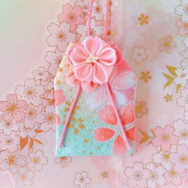桜の朝｜一年中使える桜のお守り袋（新生活や母の日に／元巫女が仕立てる）