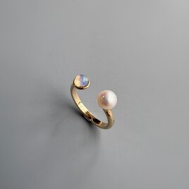 10月誕生石オパールとパールフォークリング指輪２粒リング