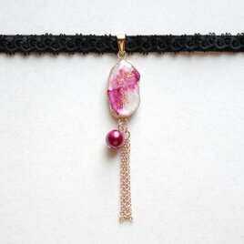 【受注製作】レジンアート　スライスアゲートとタティングレースとベルベットリボンのチョーカー〈官能的芳香〉